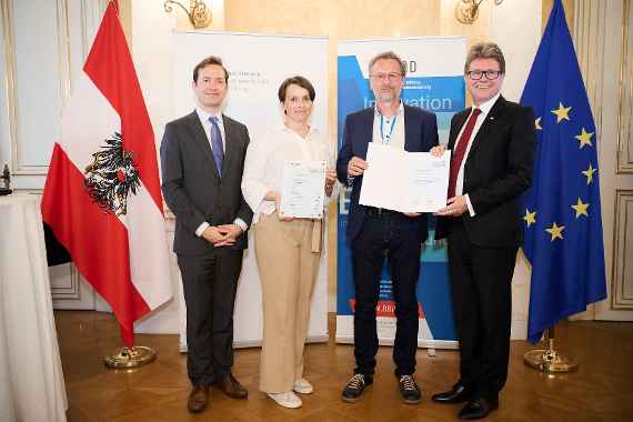 verleihung des young-science-guetesiegels für forschungspartnerschulen