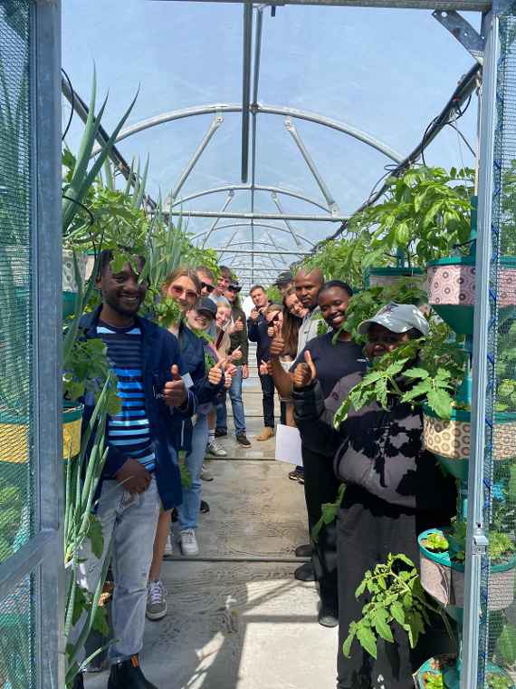 Die Delegation bei FreshLifeProduce