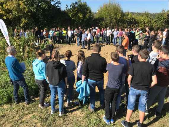 besucherinnen und besucher im rahmen des bodenfachtages 2018